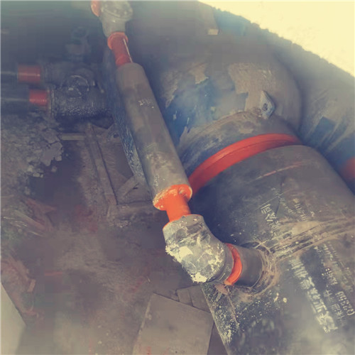 雨水污水过路顶管施工